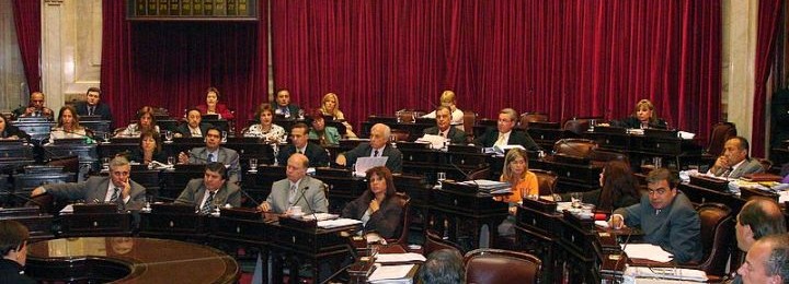 Las comisiones presididas por Higonet y Fernandez darían dictamen favorable al proyecto para combatir el trabajo en negro