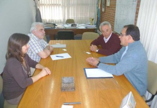 Representantes de Sal “Dos Anclas” en Facultad de Ingeniería