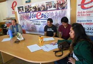 La Adela:Continúa la evaluación de proyectos para los jóvenes