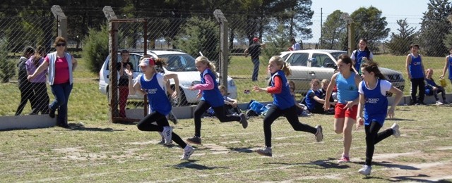 Torneo de Atletismo organizado por la Escuela Municipal de Alpachiri