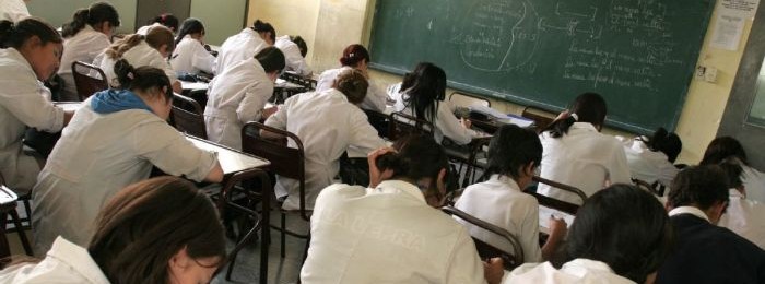 Evaluación educativa PISA: Argentina desciende en el ránking