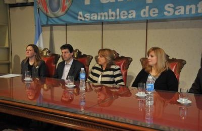 Cultura: Entrega de subsidios a municipios