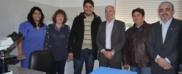 Se inauguró en Miguel Riglos el Laboratorio de Análisis Clínicos