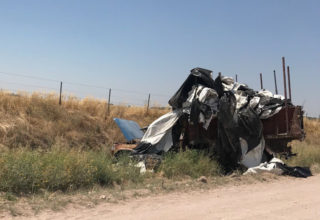 Darregueira:  Un camión perdió el control y se estrelló contra un zanjón