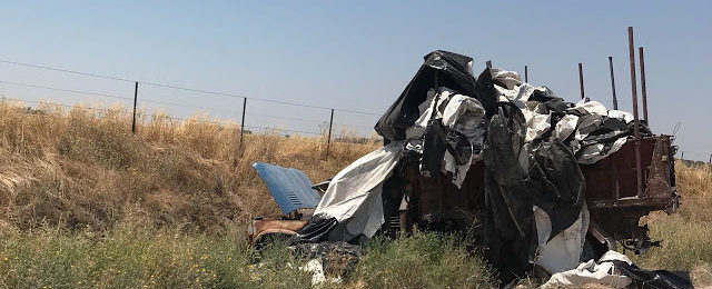 Darregueira:  Un camión perdió el control y se estrelló contra un zanjón