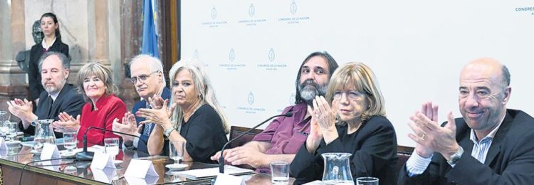 Presentación de Mundo Sur, un grupo de política exterior encabezado por Taiana