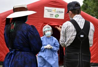 Colonia Menonita: duro trabajo de interculturalidad y desafío profesional para contener el brote