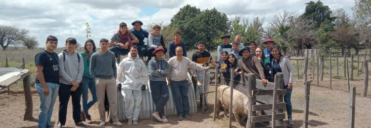 Producción concretó jornada de capacitación porcina en General Acha