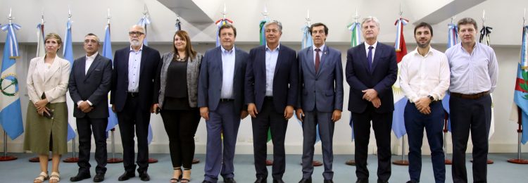 El Gobernador participó de la reunión de OFEPHI