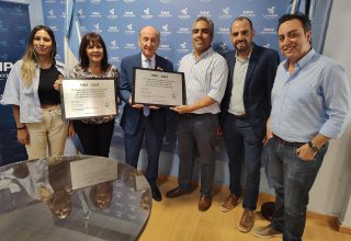 Salud entregó reconocimientos al Colegio de Psicólogos por su 40° aniversario