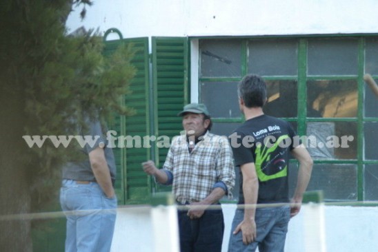 Búsqueda de Rosaura en Villa Iris - Ramirez, el encargado del Campo