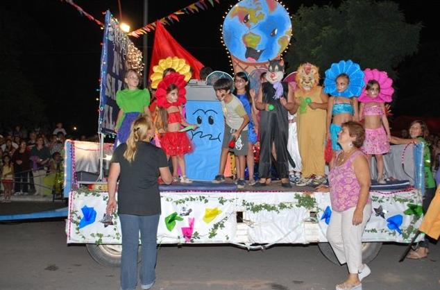 Comparsa 3 Carnaval Macachin