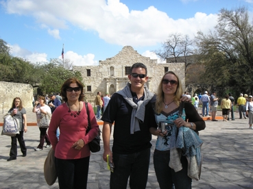 Foto junto a mi mama Alba en San Antonio cuando viajó para visitarnos.